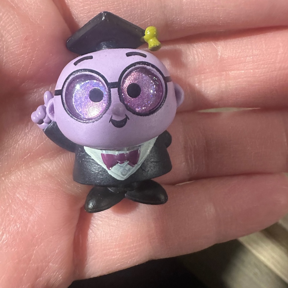 Disney Doorables Academy Knowsmore ULTRA RARE